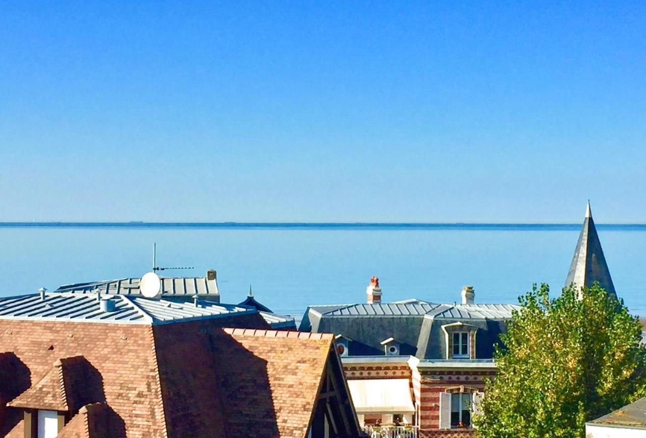 Vue Mer Panoramique Incroyable - Lesparisnormands - Centre Et Plage A 50M Villers-sur-Mer Exterior foto